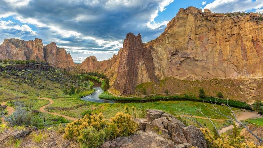Smith Rock, Photography, Realism, Landscape, Digital, By Mike DeCesare